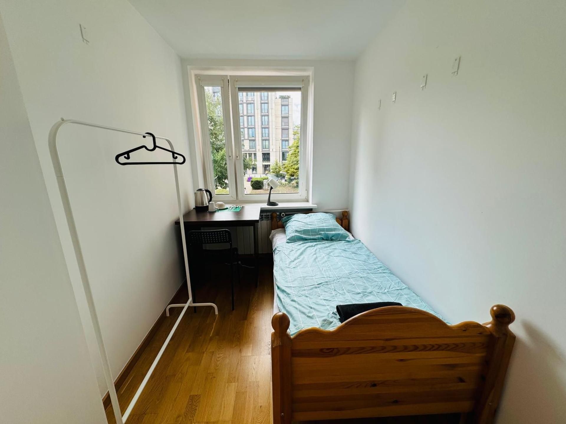 Large Single Room