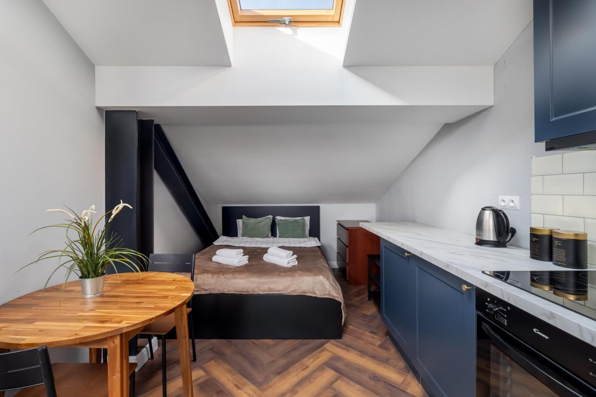 Studio Apartment