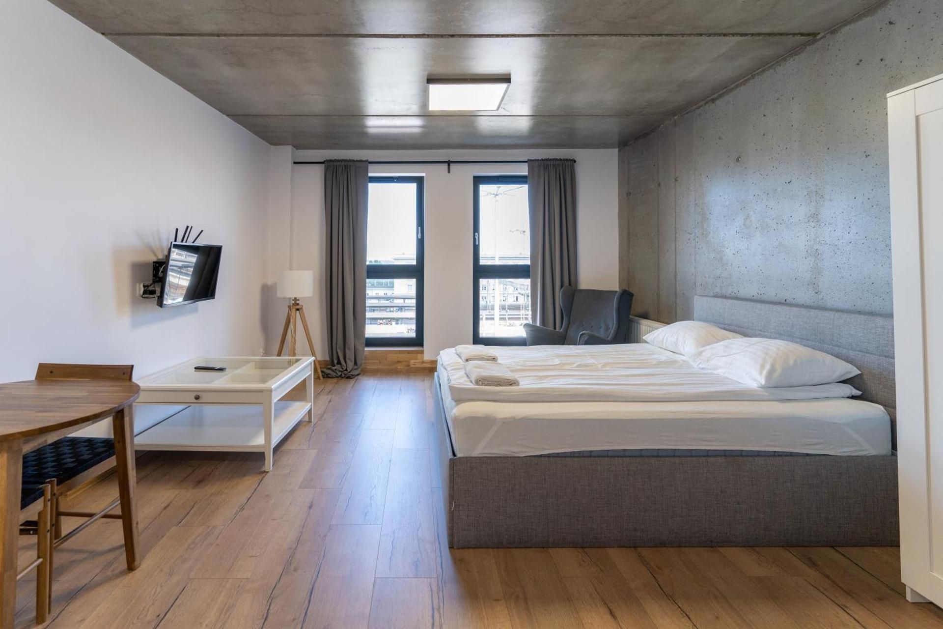 Studio Apartment