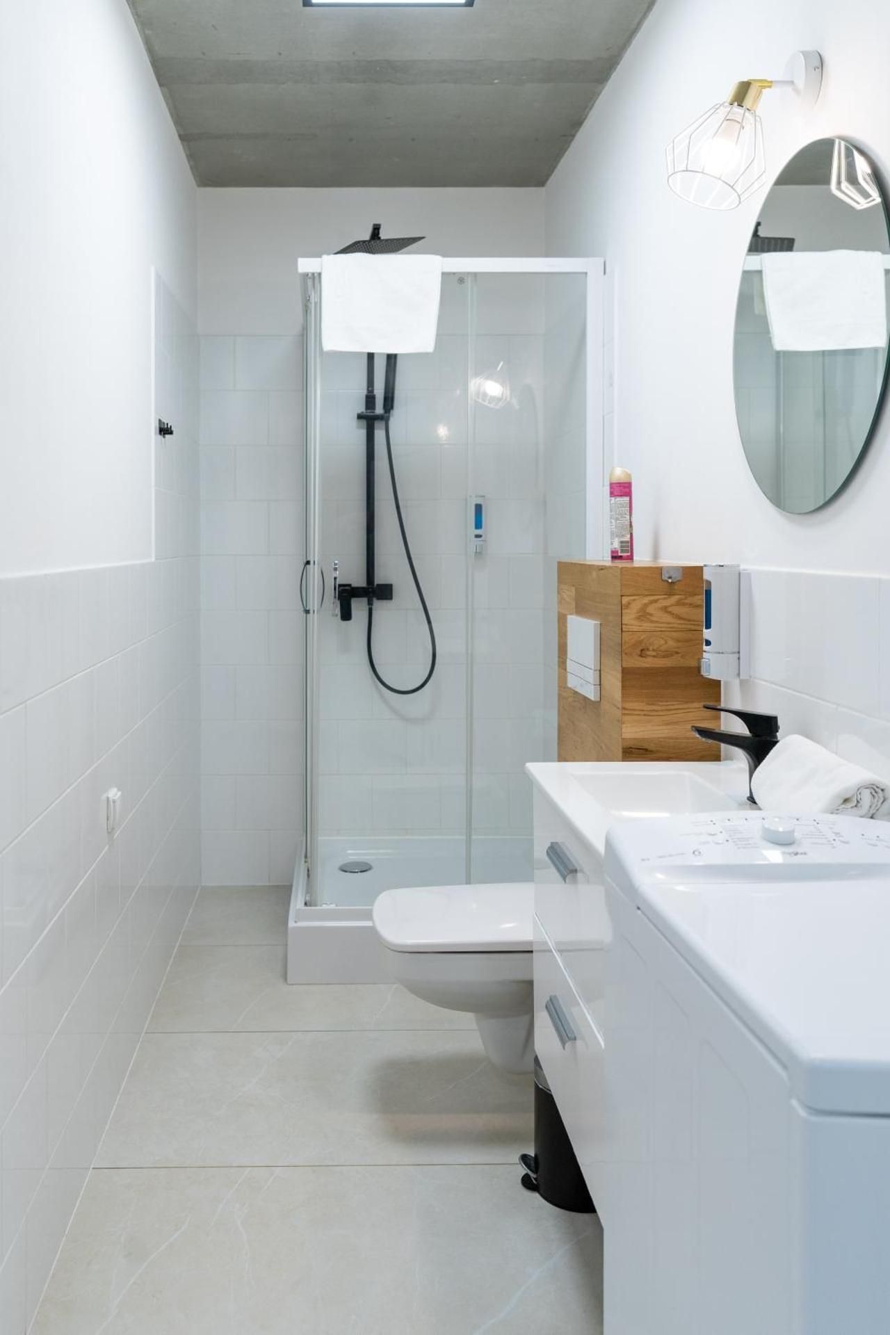 One-Bedroom Standard Apartment