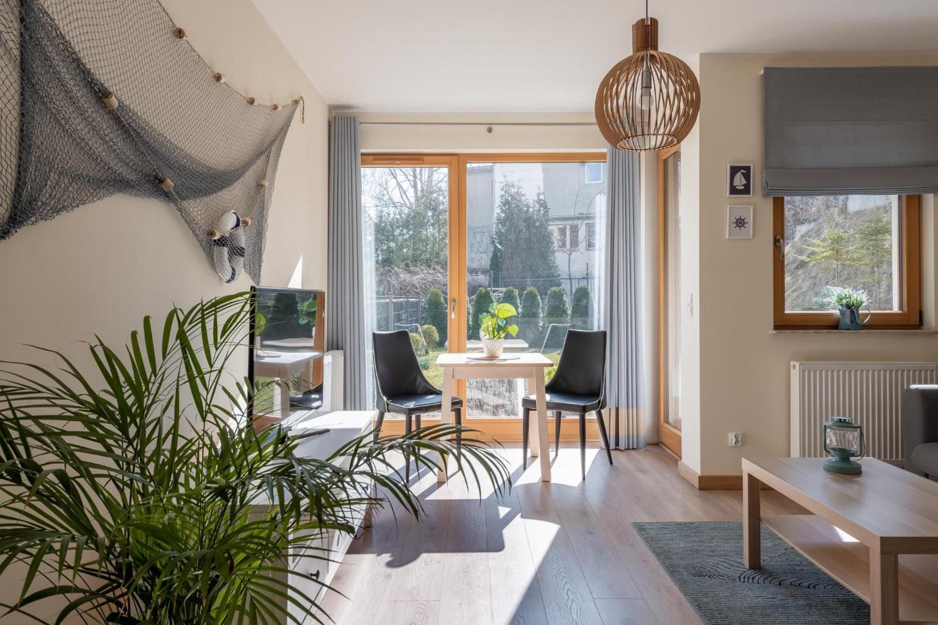 Apartment with Garden View