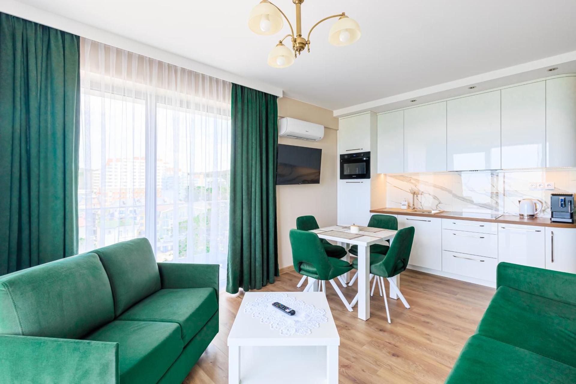 Apartment with Sea View - B59