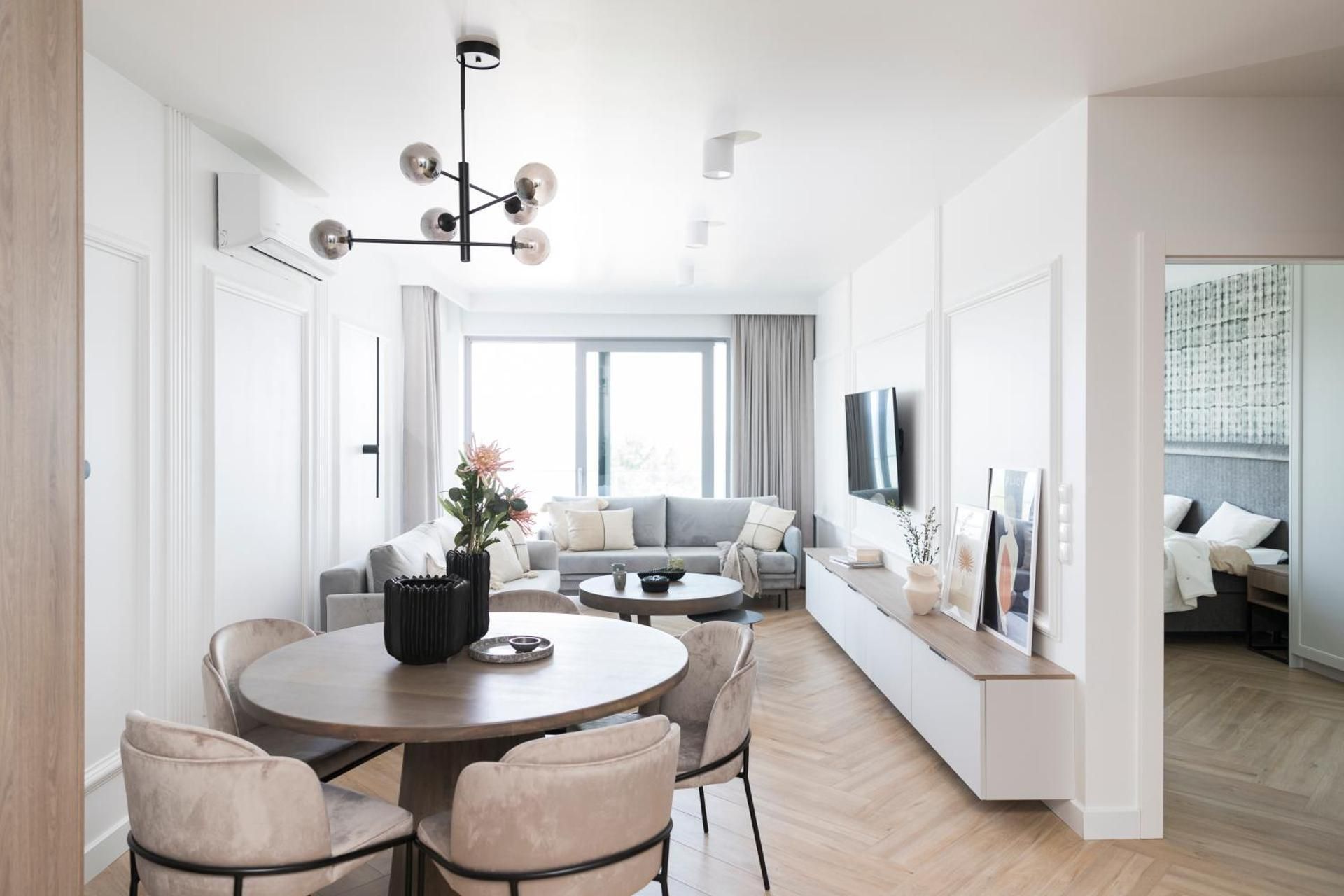 Apartment with Sea View – B57