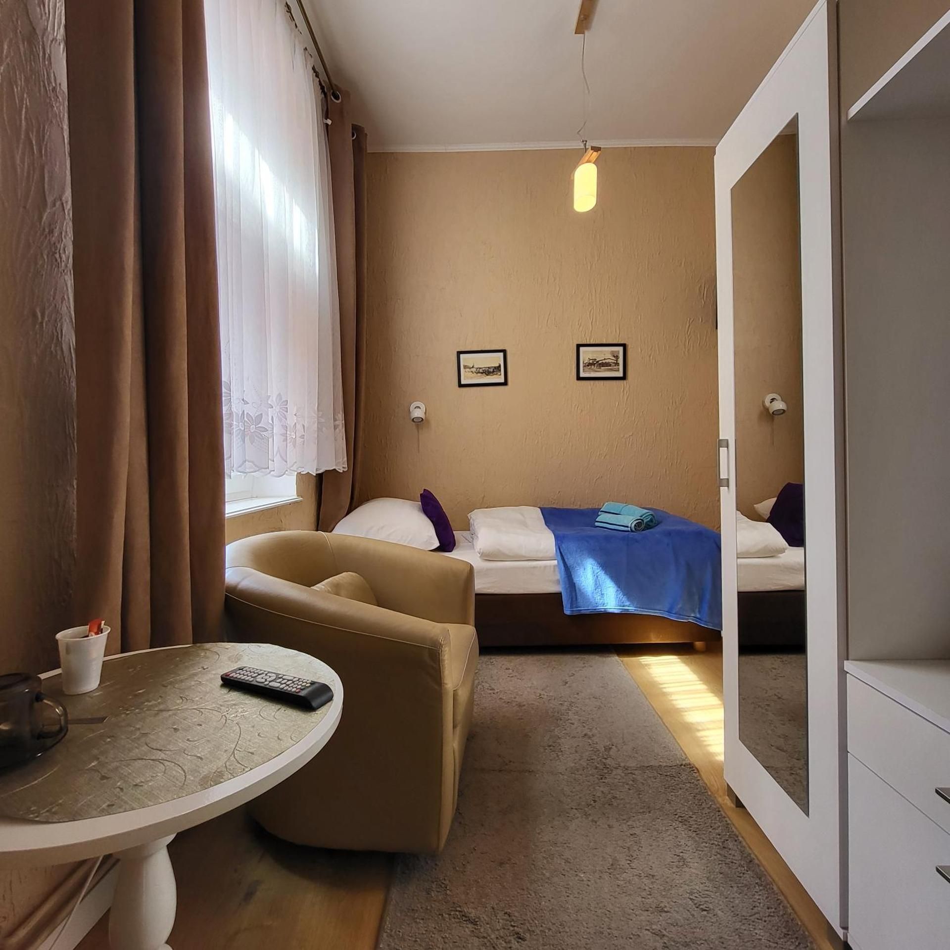 Small Single Room