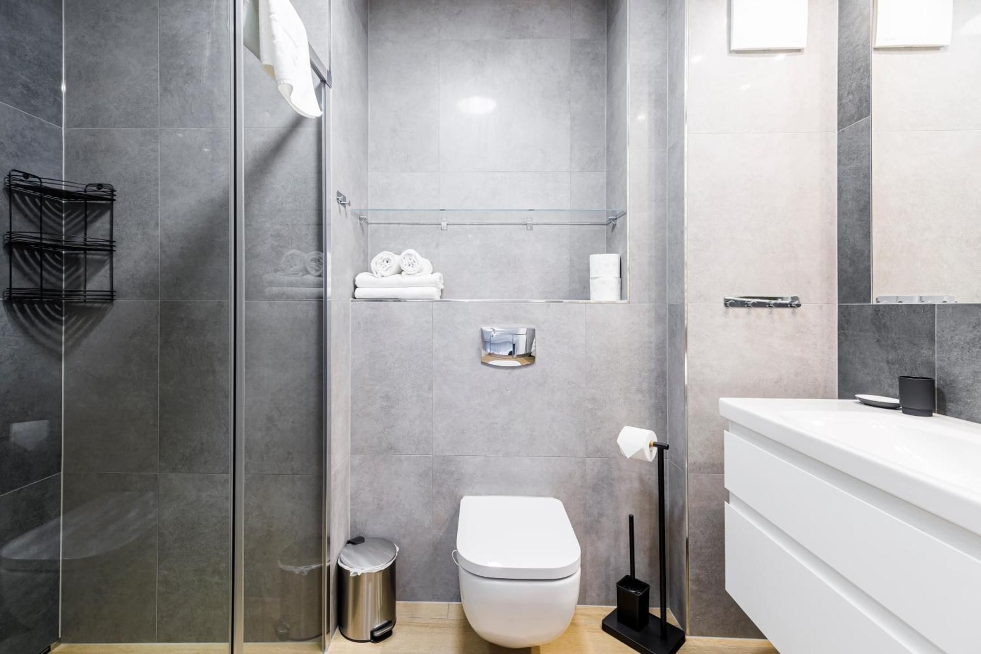 Standard Apartment C100A