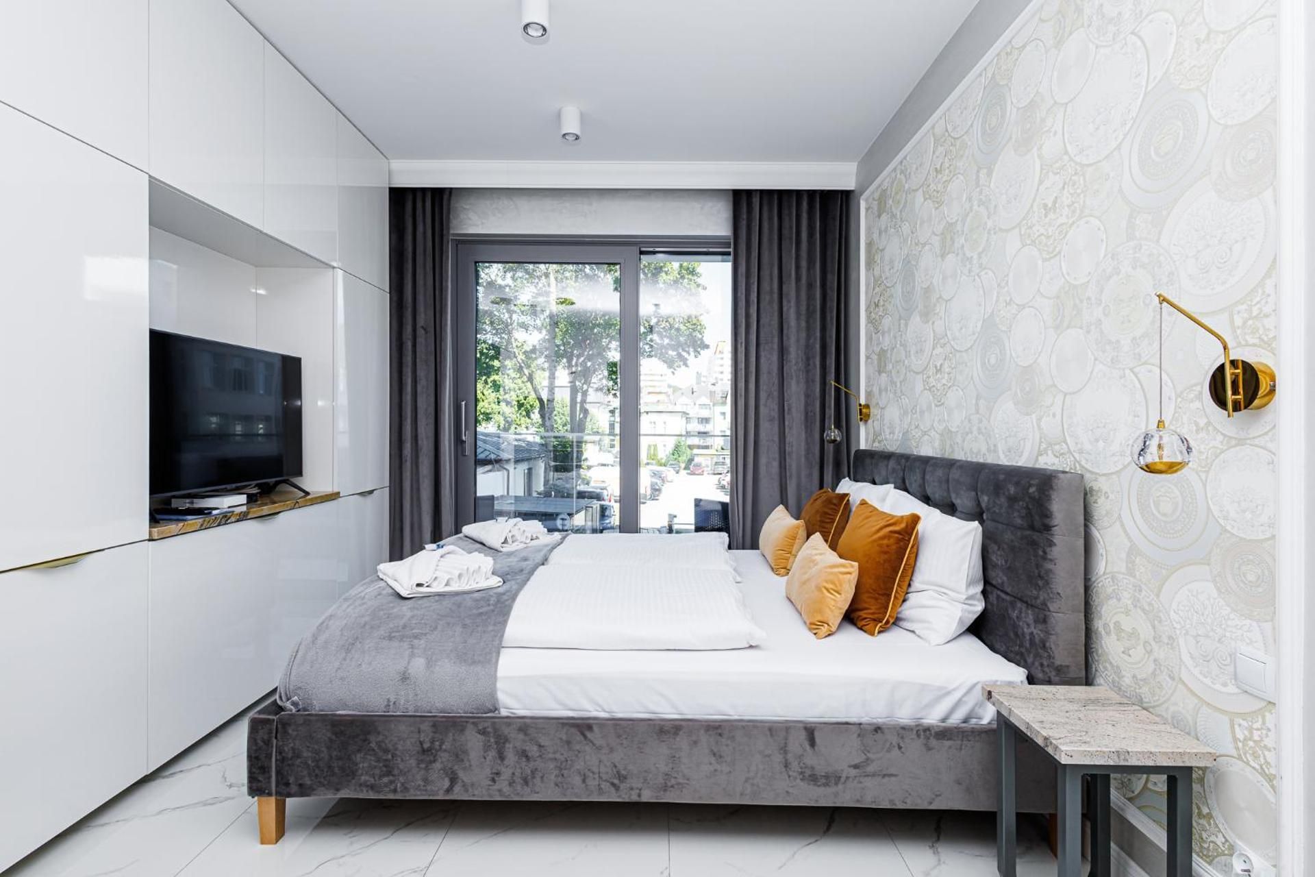 Classic Apartment - C4B