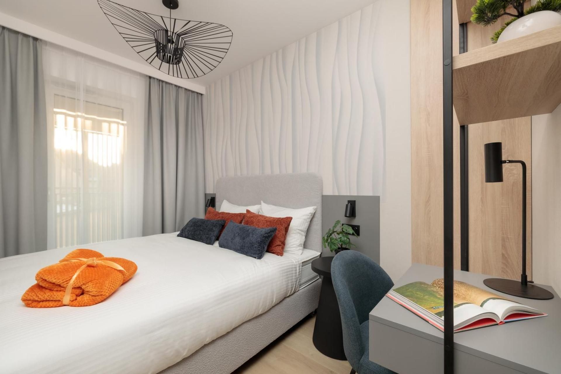 Studio Apartment with Balcony
