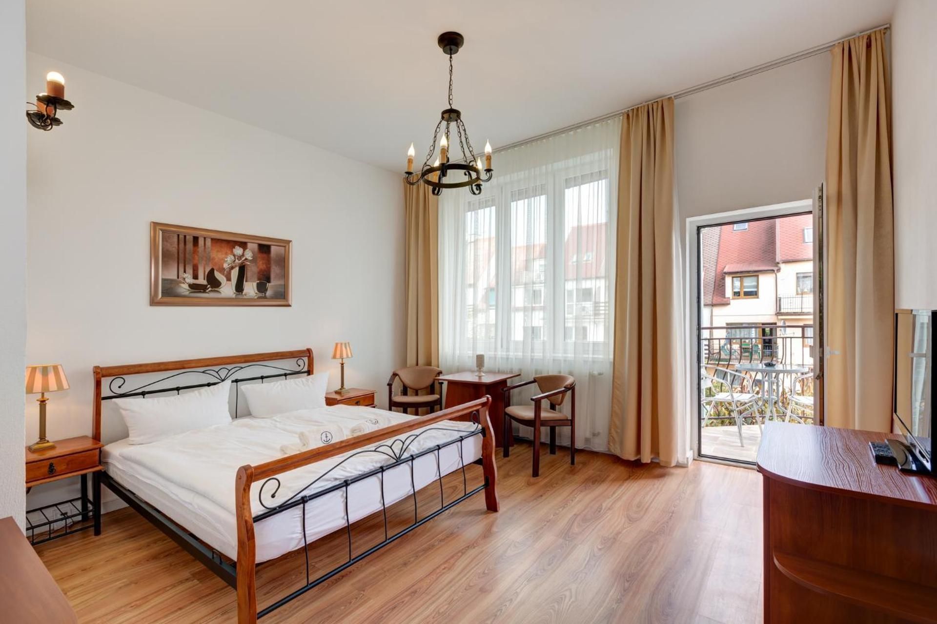 Deluxe Double Room with Balcony