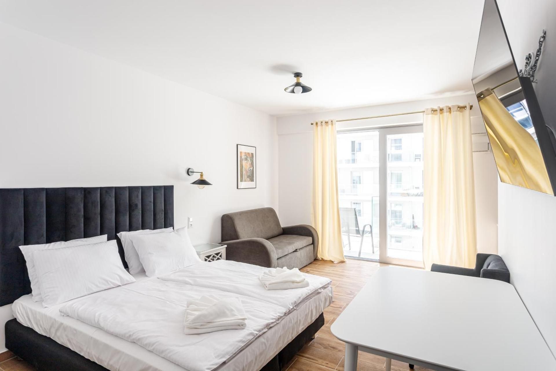 Standard Apartment - C79