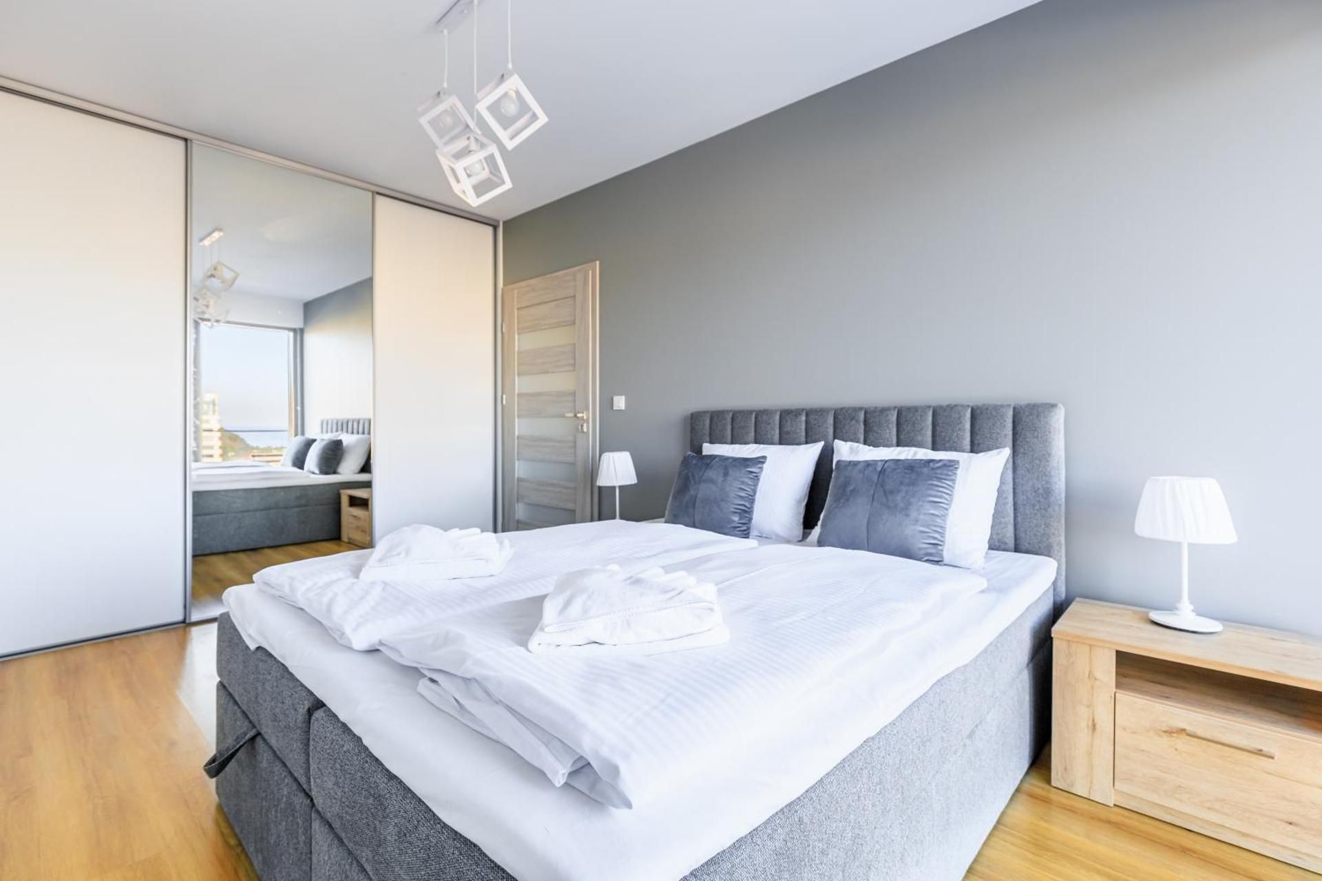 One-Bedroom Apartment - C92