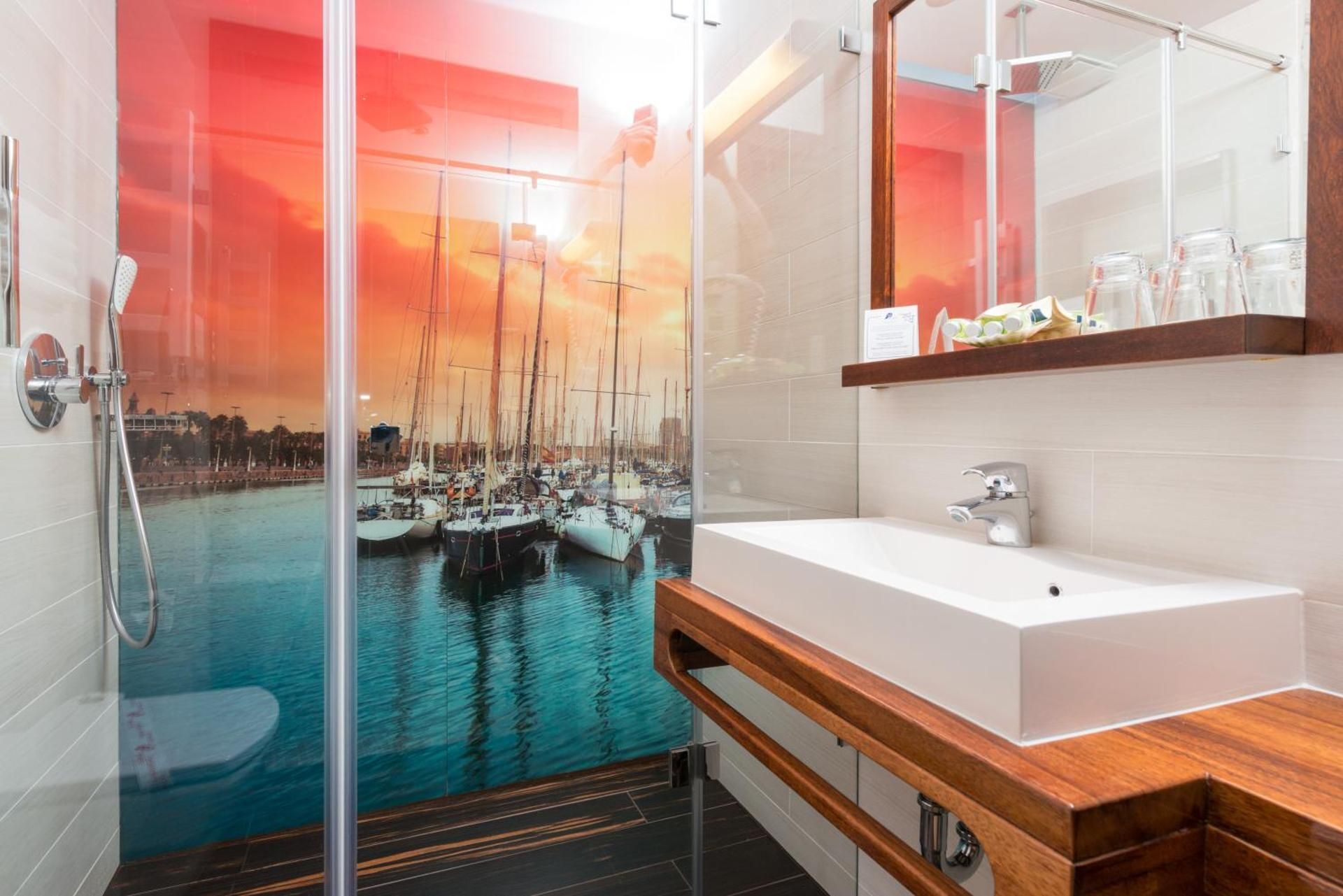 Double or Twin Room with Sea View