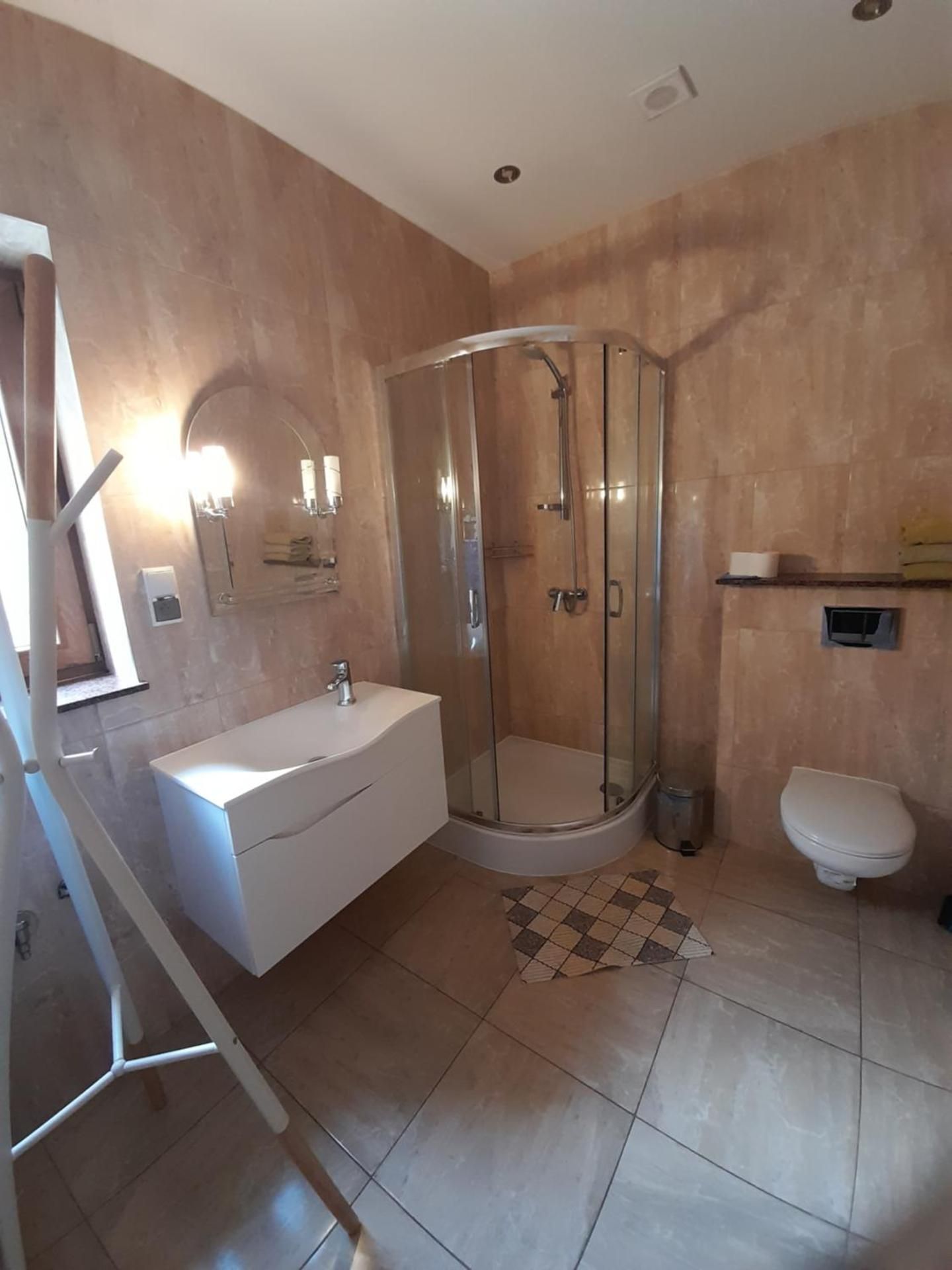 Deluxe Family Suite