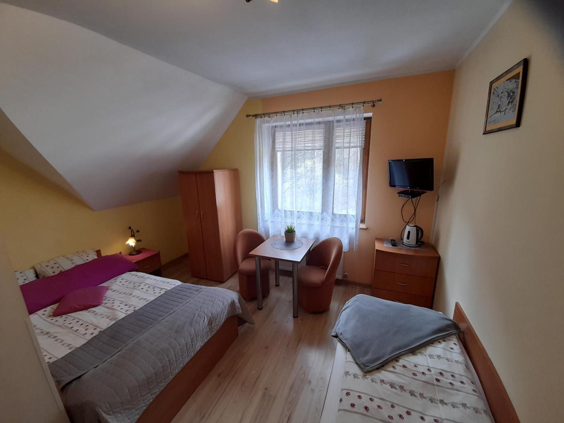 Triple Room