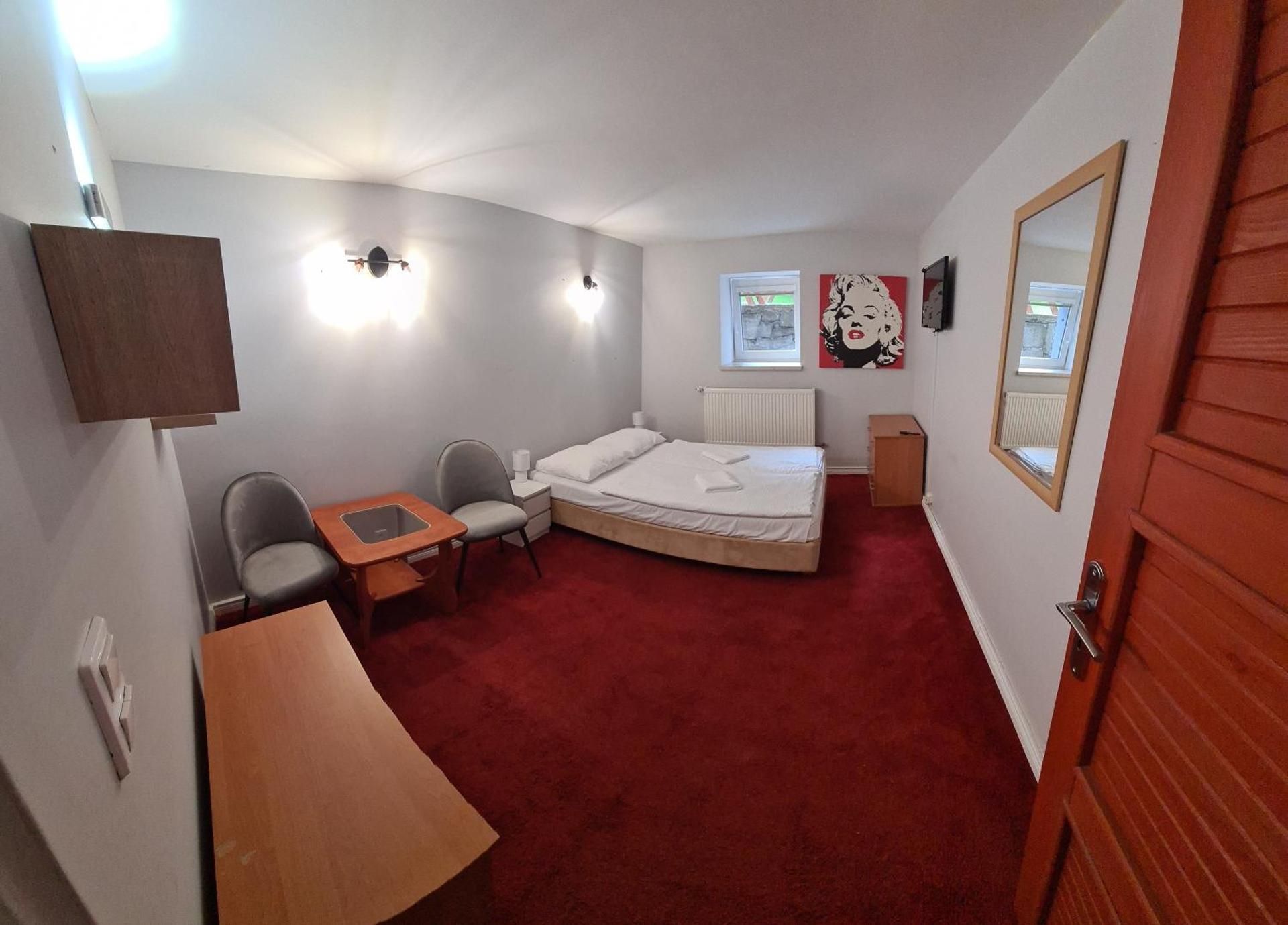 Economy Double Room
