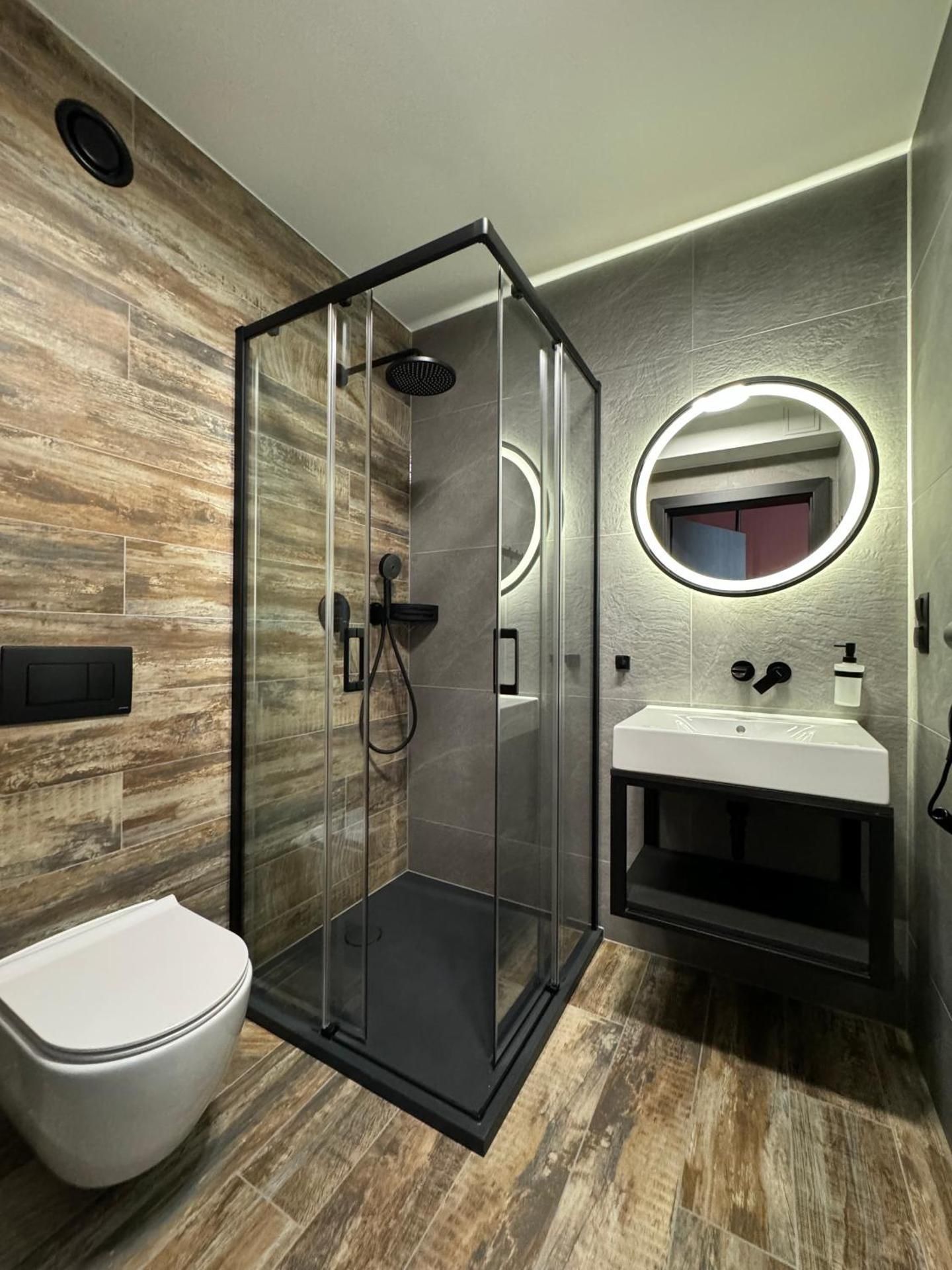 Economy Quadruple Room