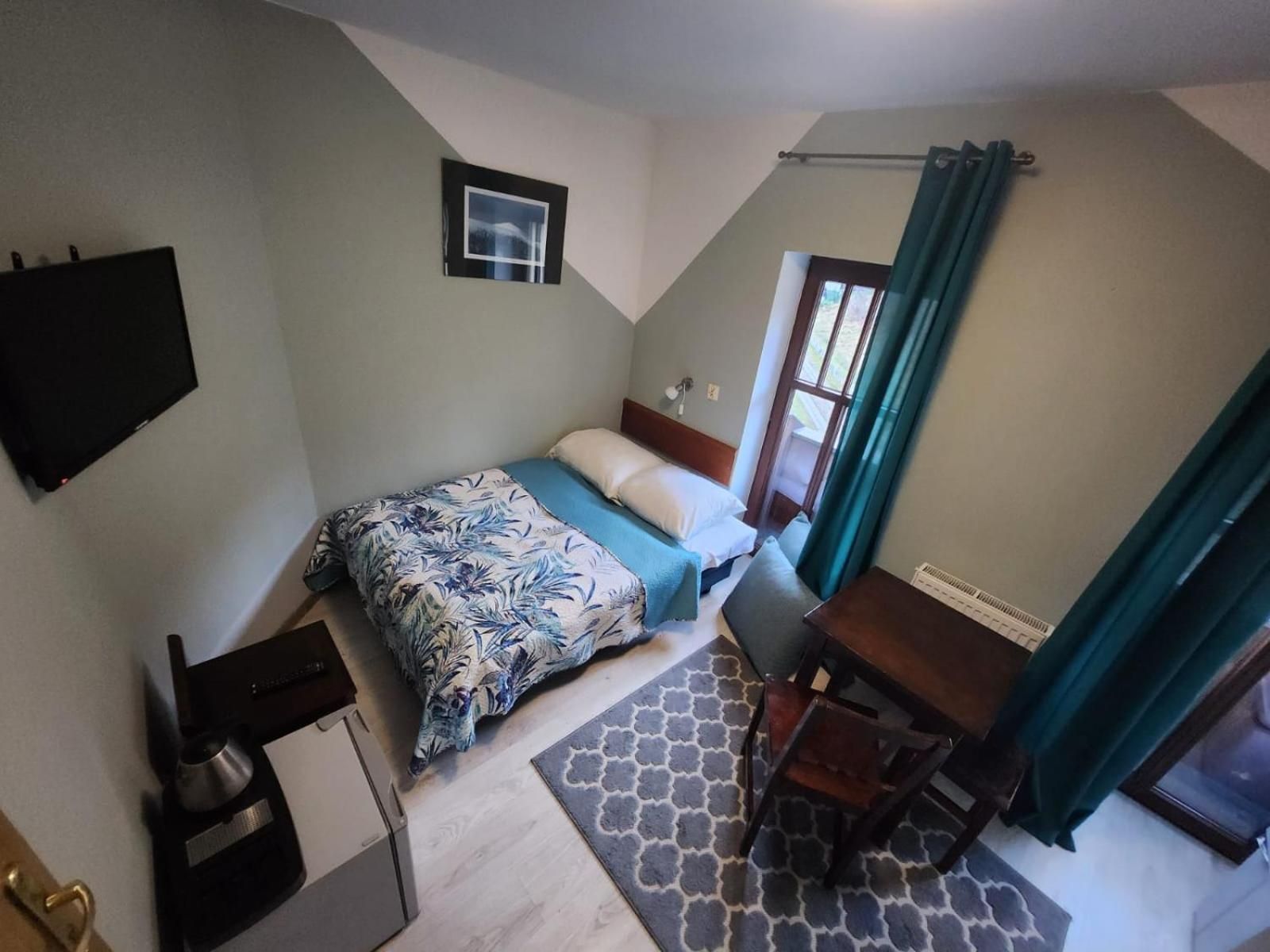 Small Double Room