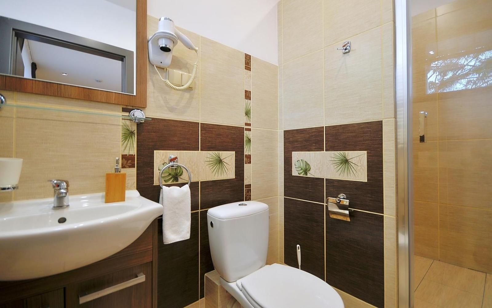 Standard Single Room with Park View 