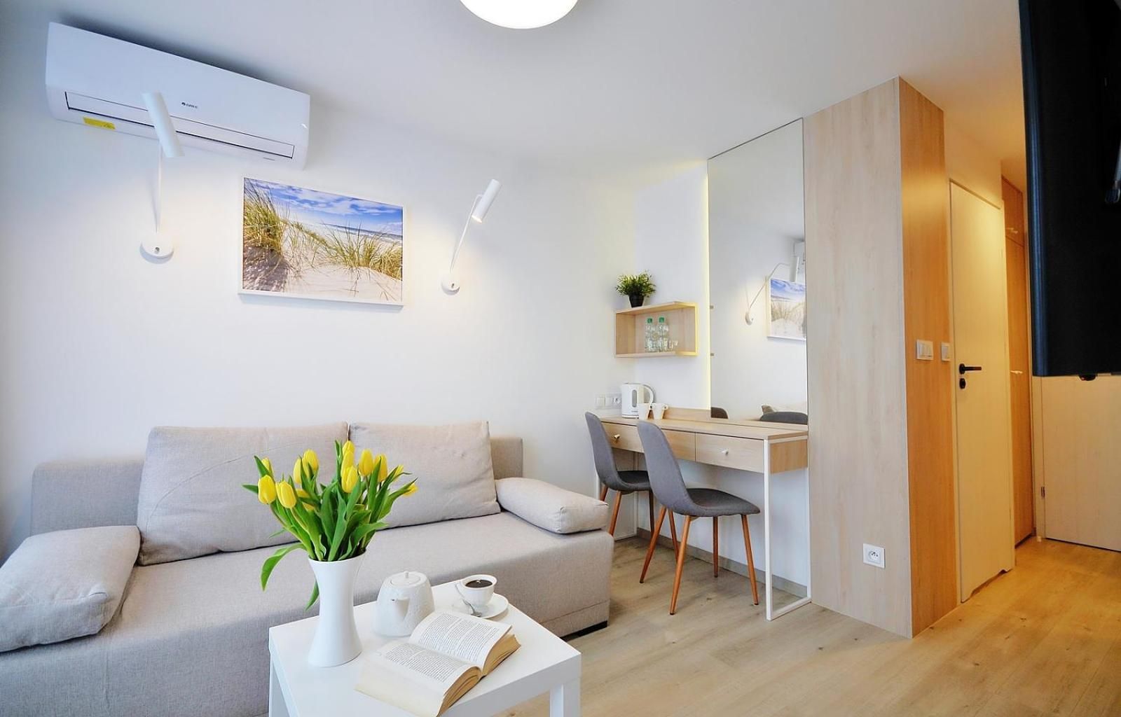 Relax Studio with Balcony 2