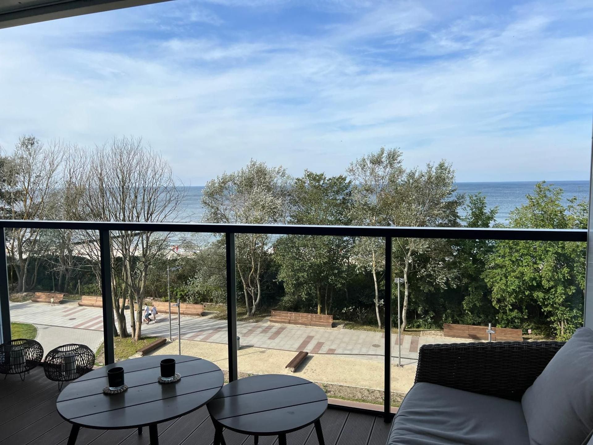 Deluxe Apartment with Sea View