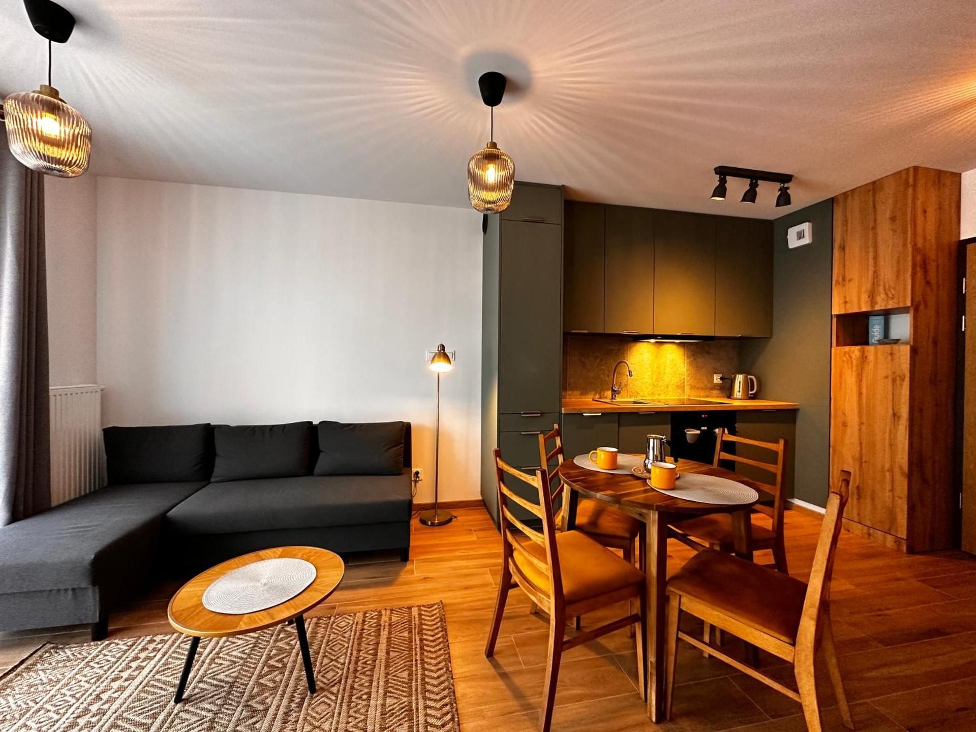 One-Bedroom Apartment with Balcony