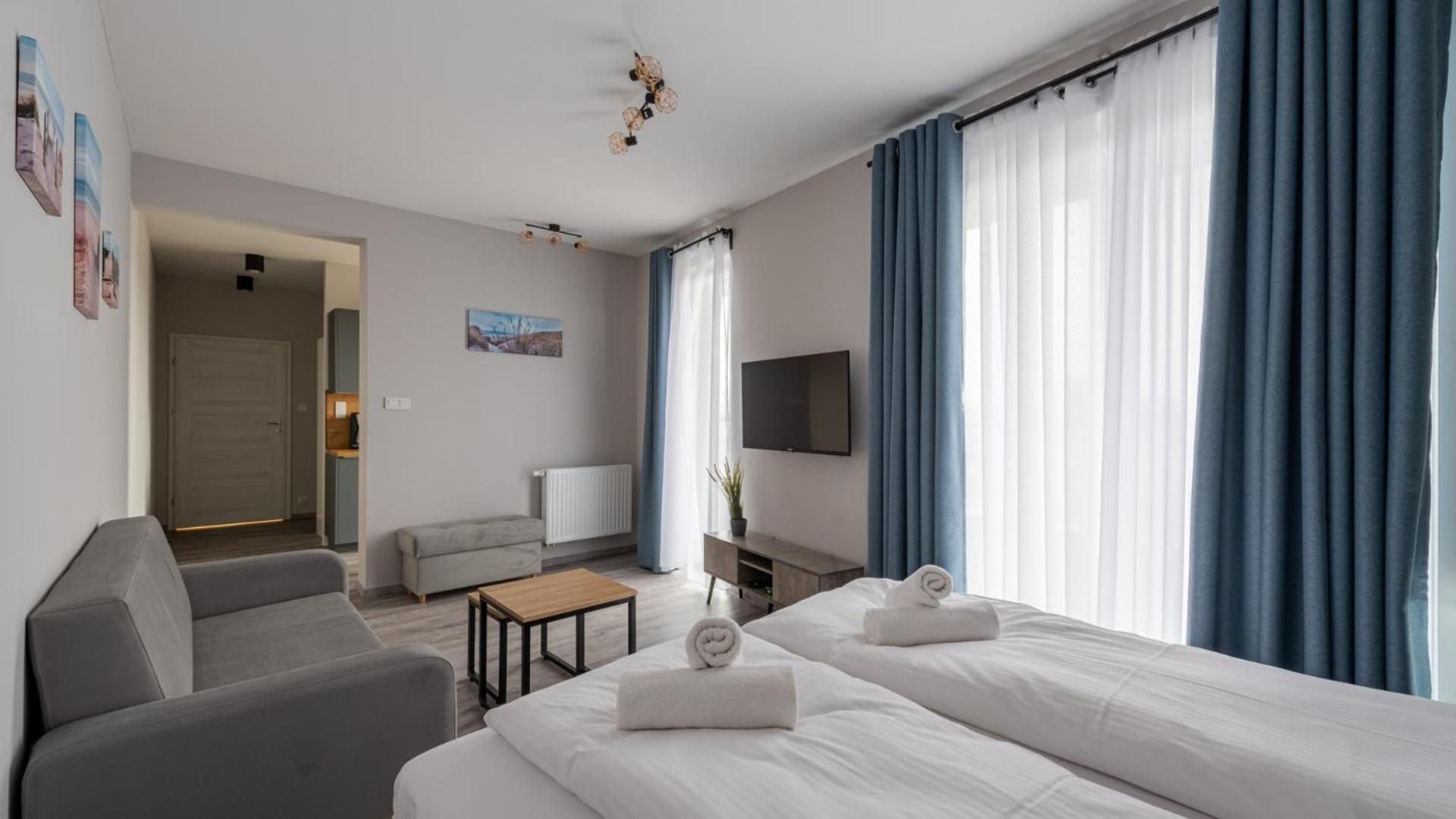Studio Apartment