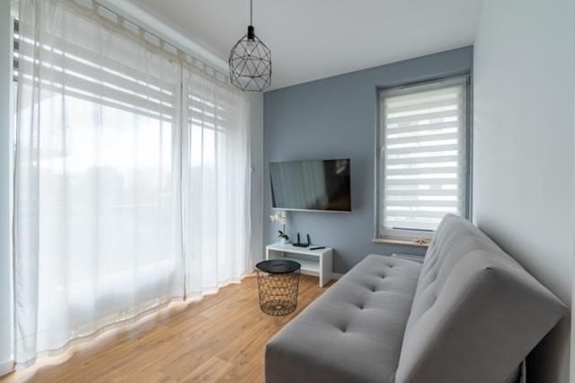 One-Bedroom Apartment with Balcony