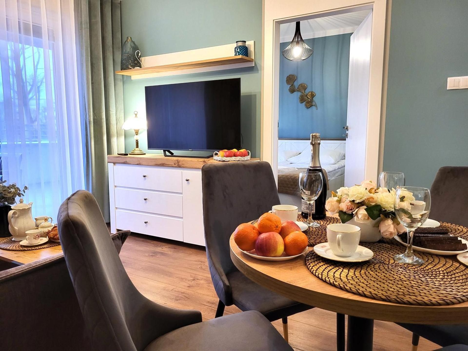 DELUXE APARTMENT