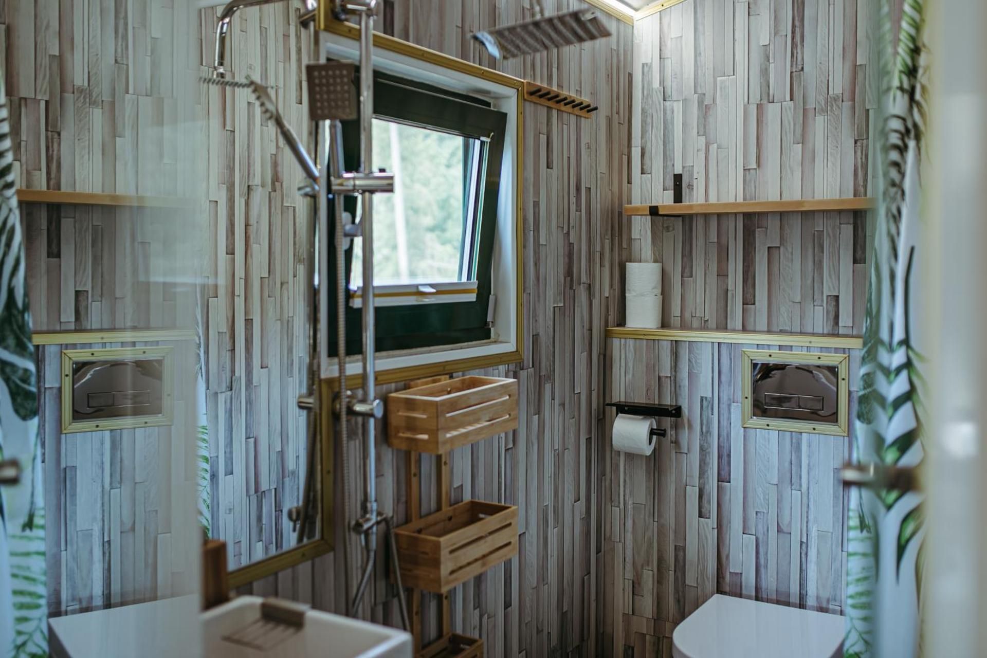One-Bedroom Cottage