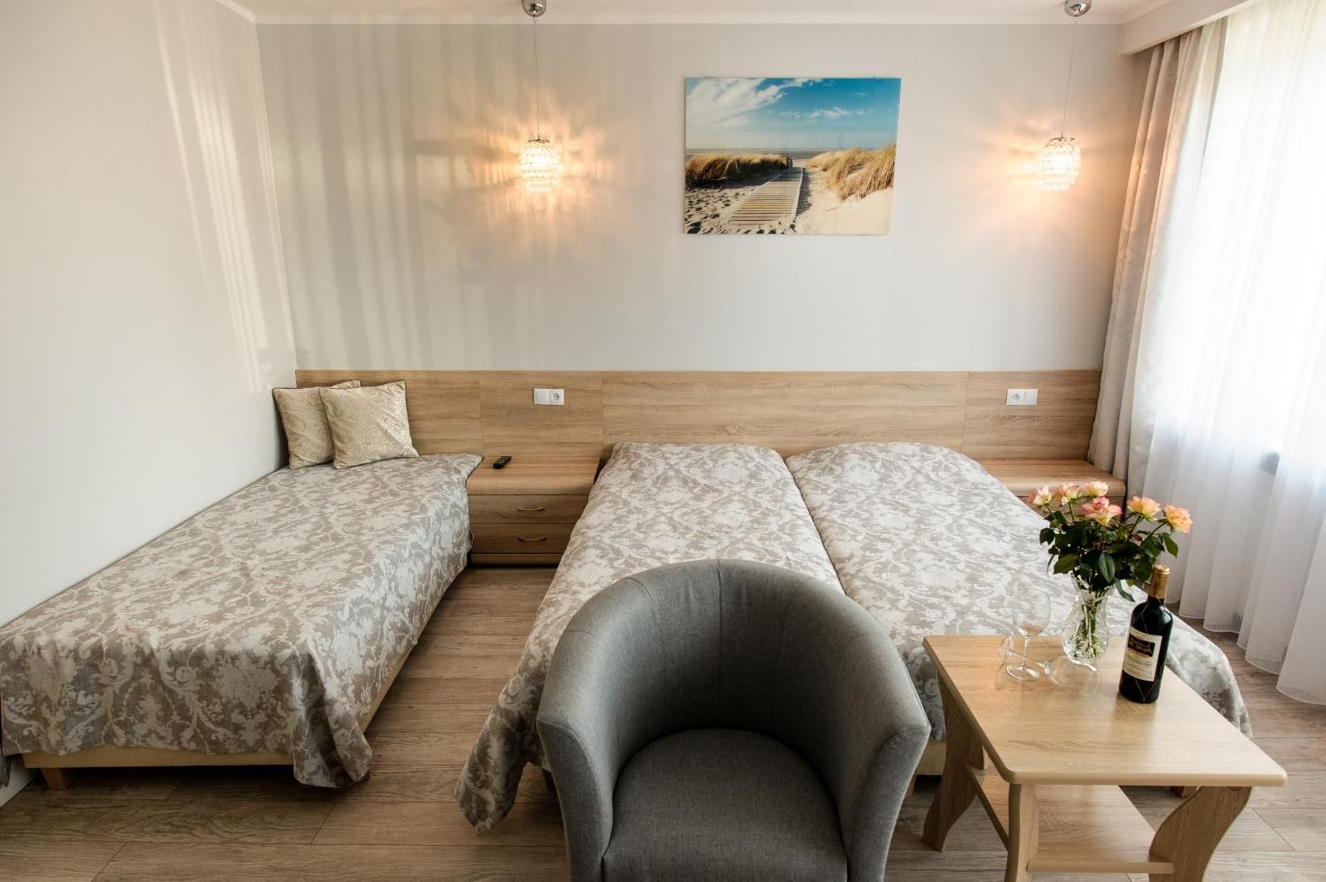 Comfort Triple Room