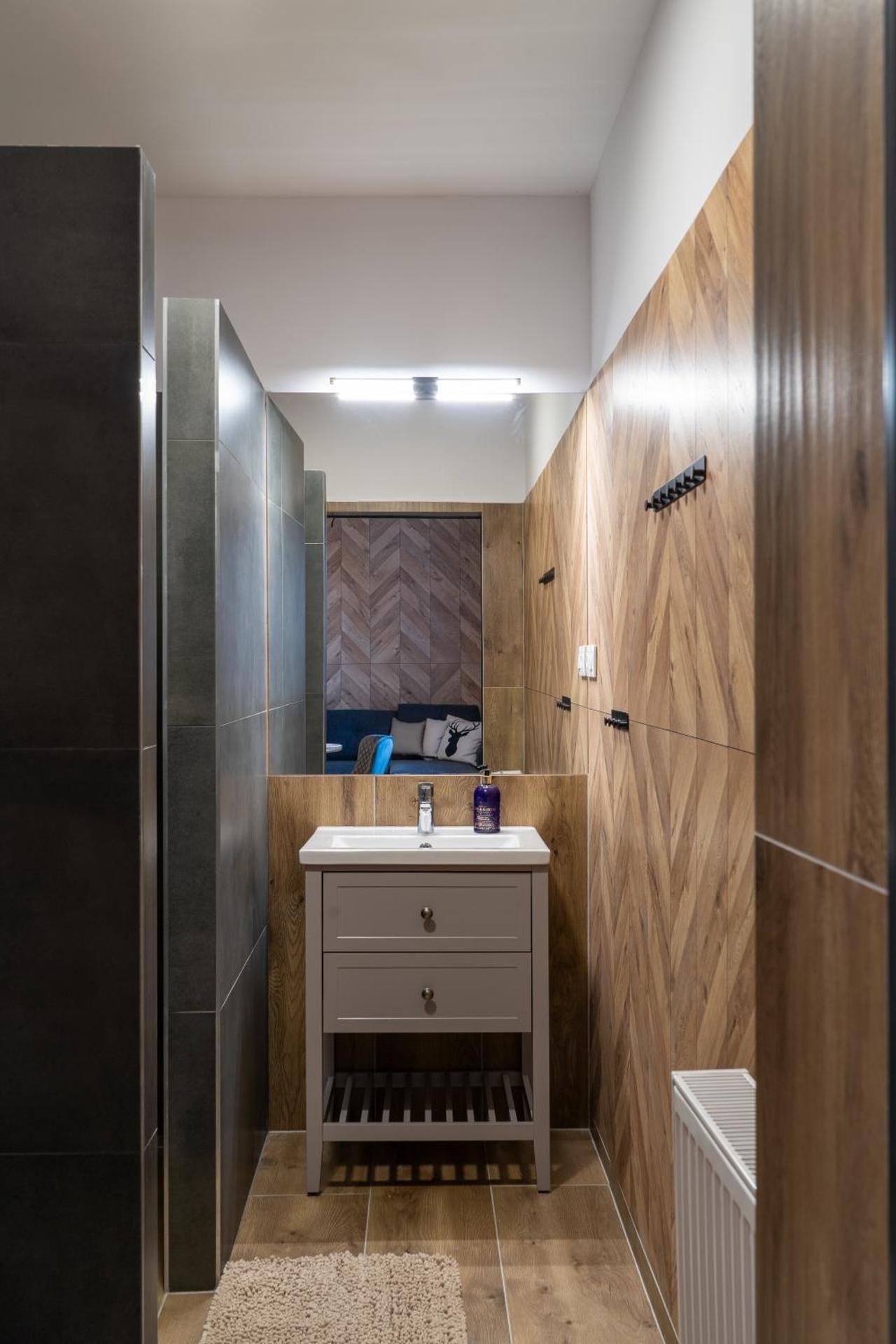 Superior Apartment