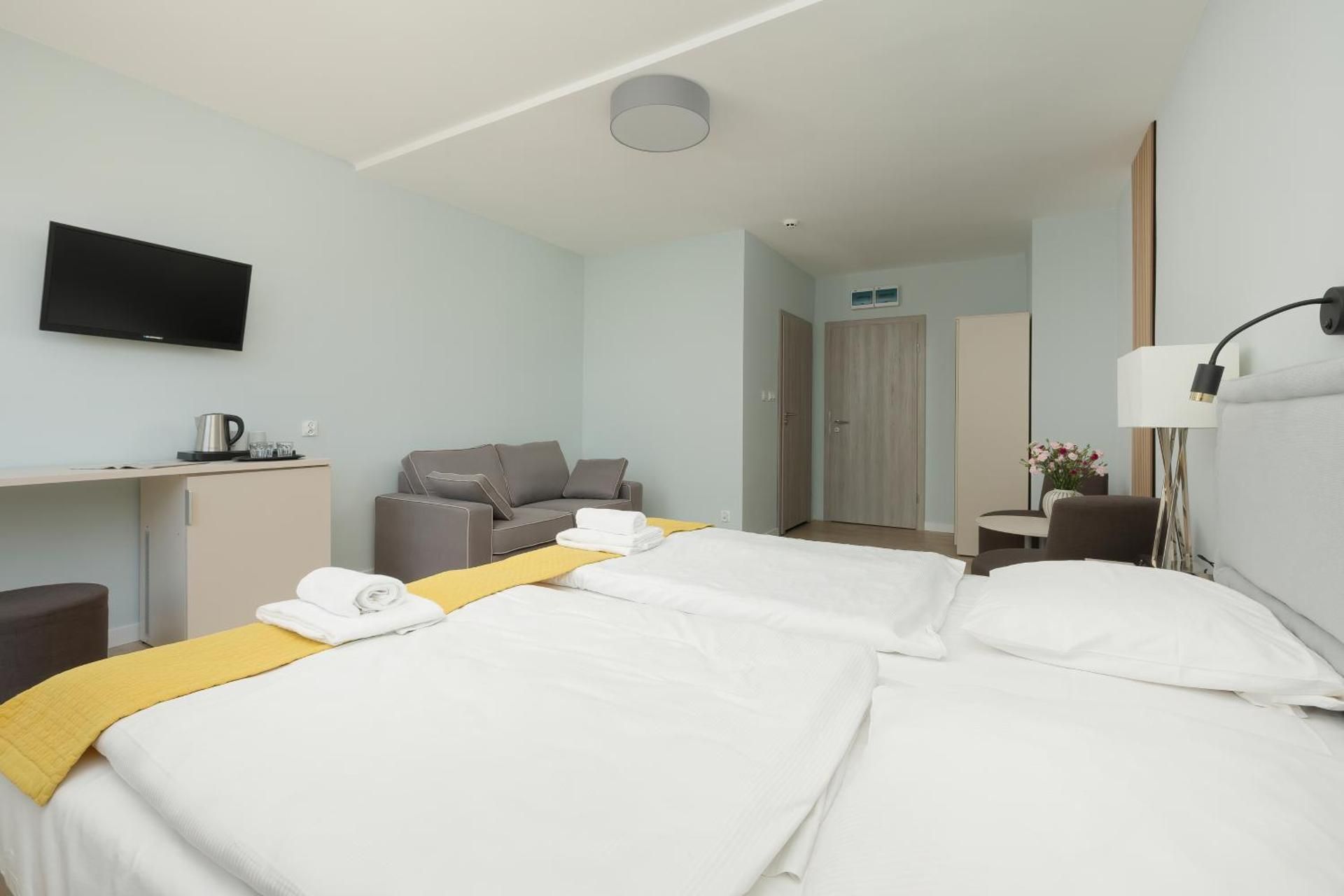 Triple Room with Balcony