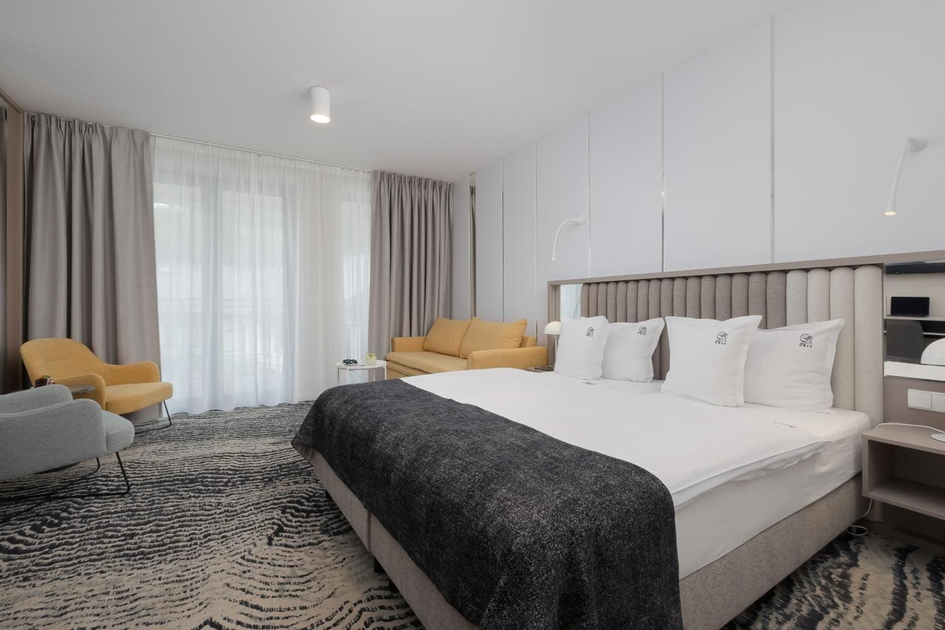 Superior Triple Room