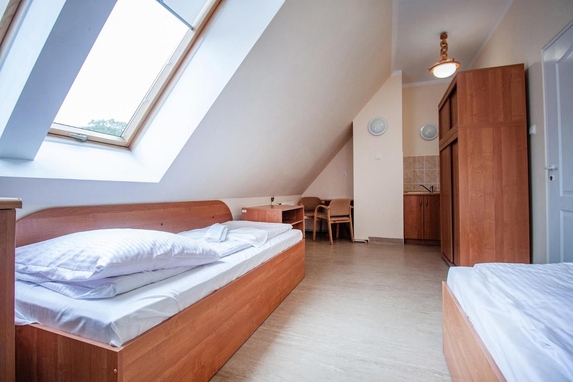 Large Twin Room
