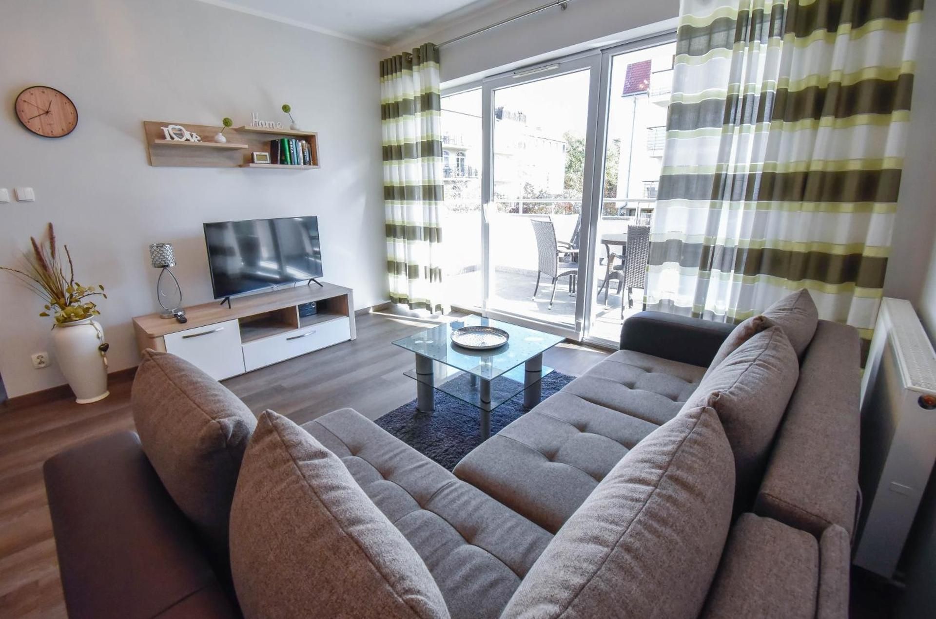 One-Bedroom Apartment with Balcony - 19