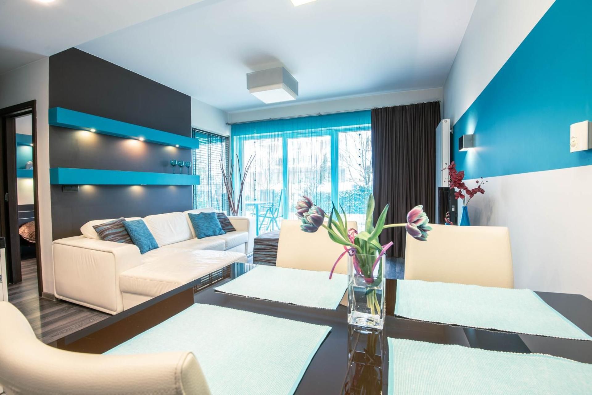 One-Bedroom Apartment with Garden