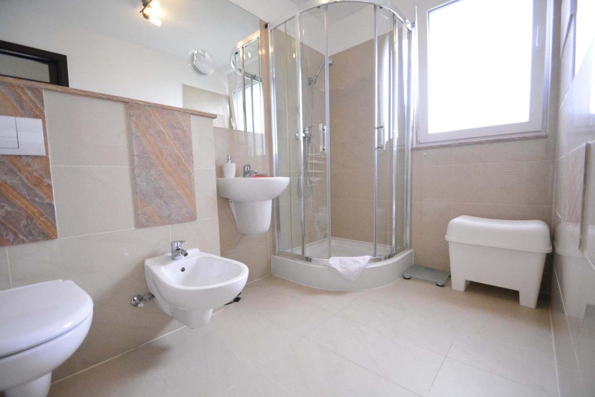 Two-Bedroom Apartment with Balcony - 41