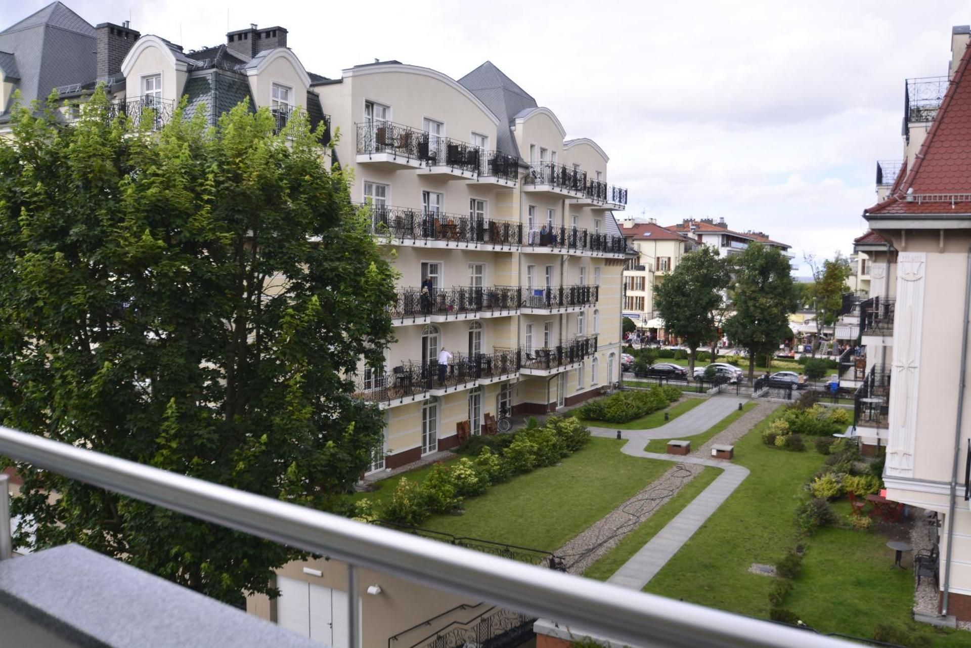 Two-Bedroom Apartment with Balcony - 41