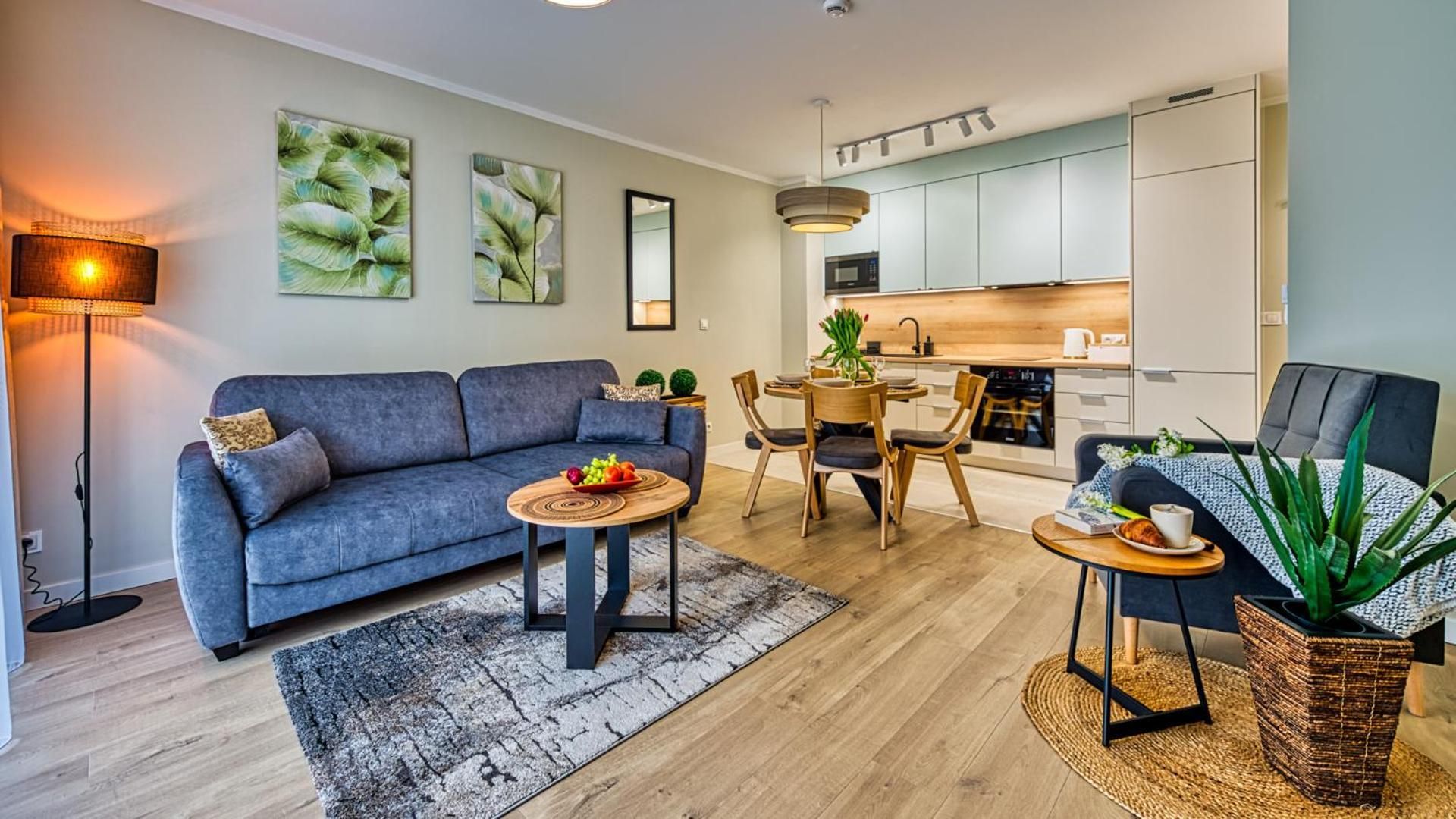 One-Bedroom Apartment with Terrace