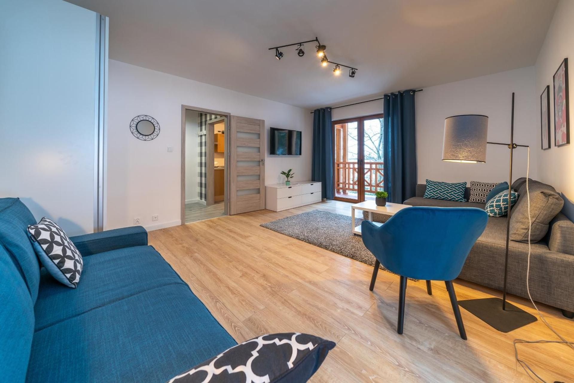Studio Apartment