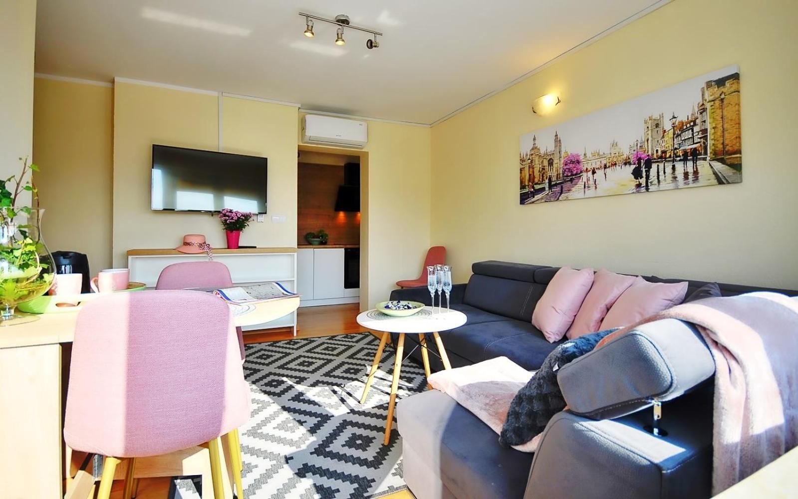 Apartment with Balcony