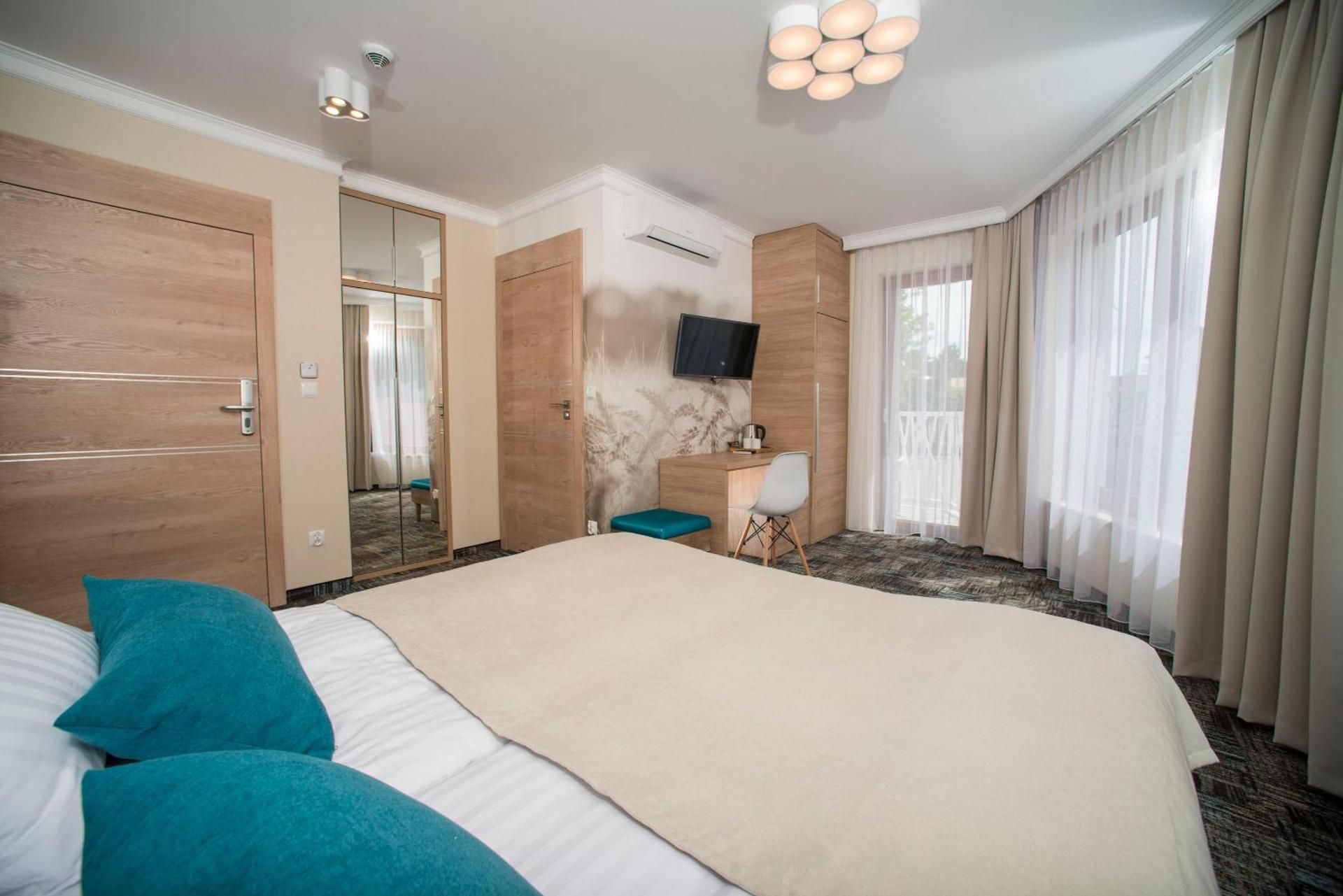 Double or Twin Room with Balcony