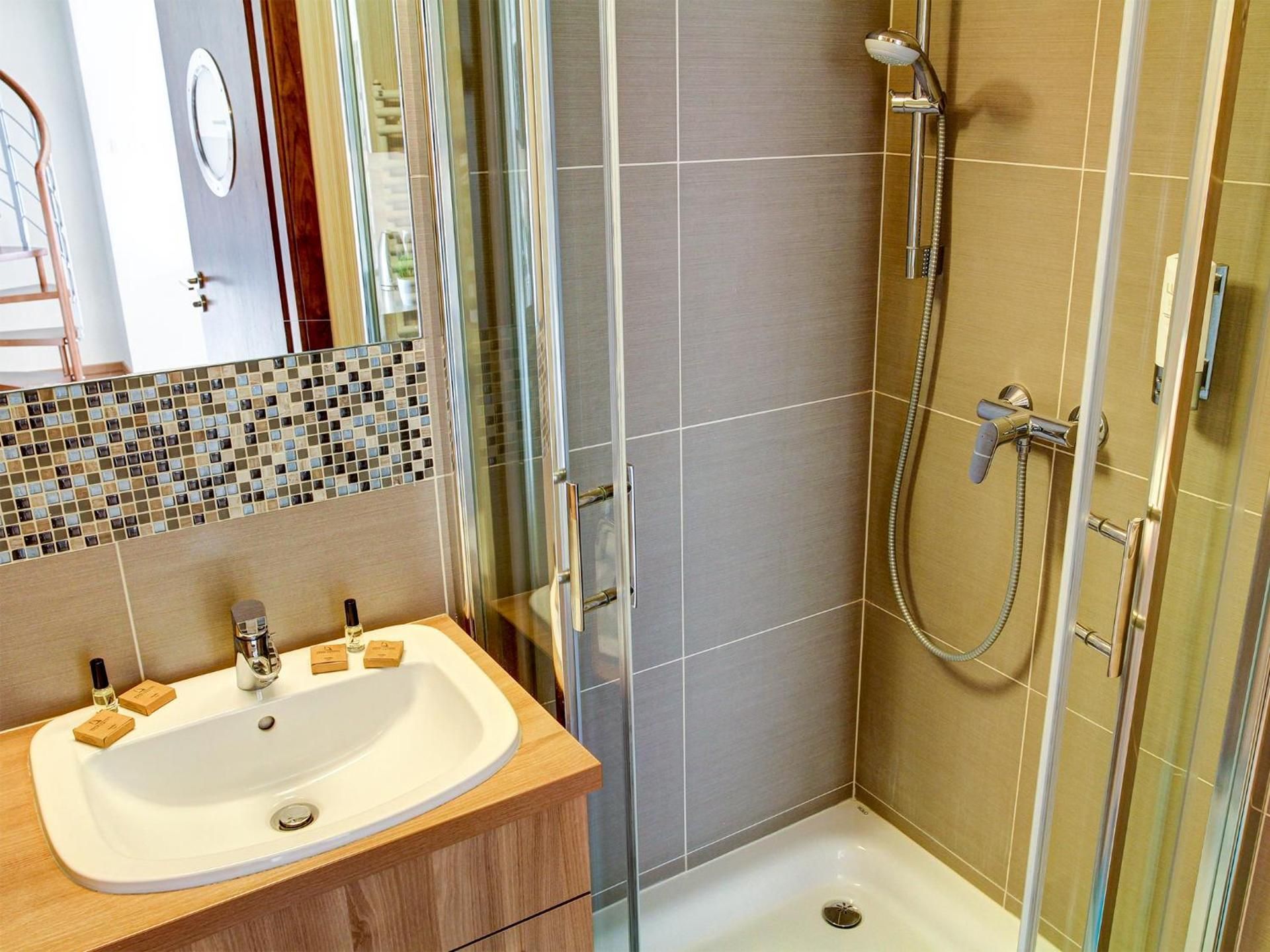 Duplex Apartment with Sea View and Balcony