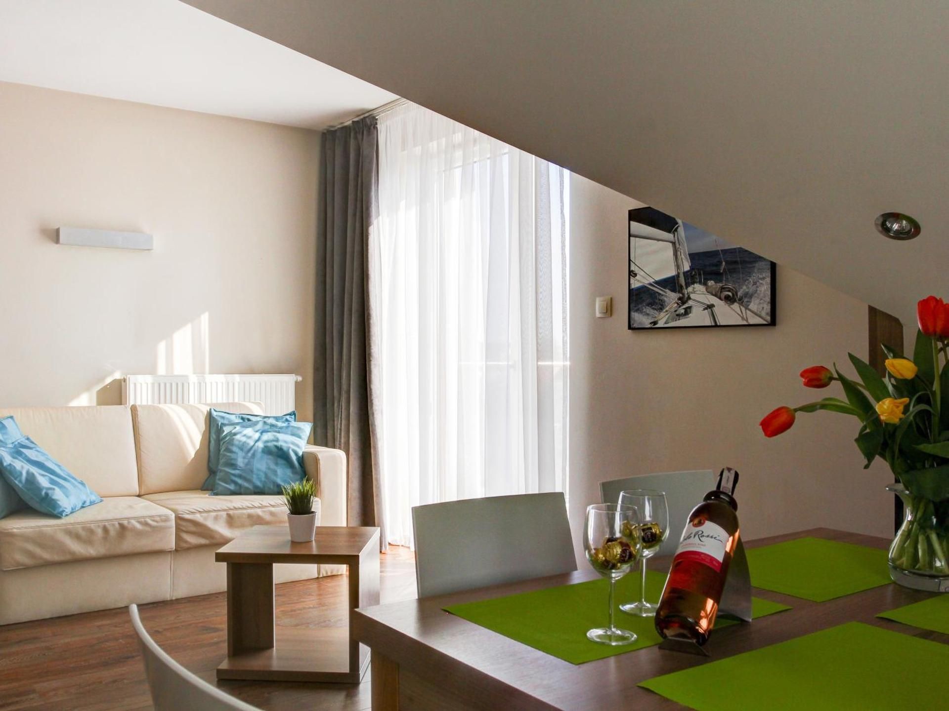 Marina Jastarnia Apartamenty w budynku z Basenem Duplex Two-Bedroom Apartment with Sea View and Balcony 2