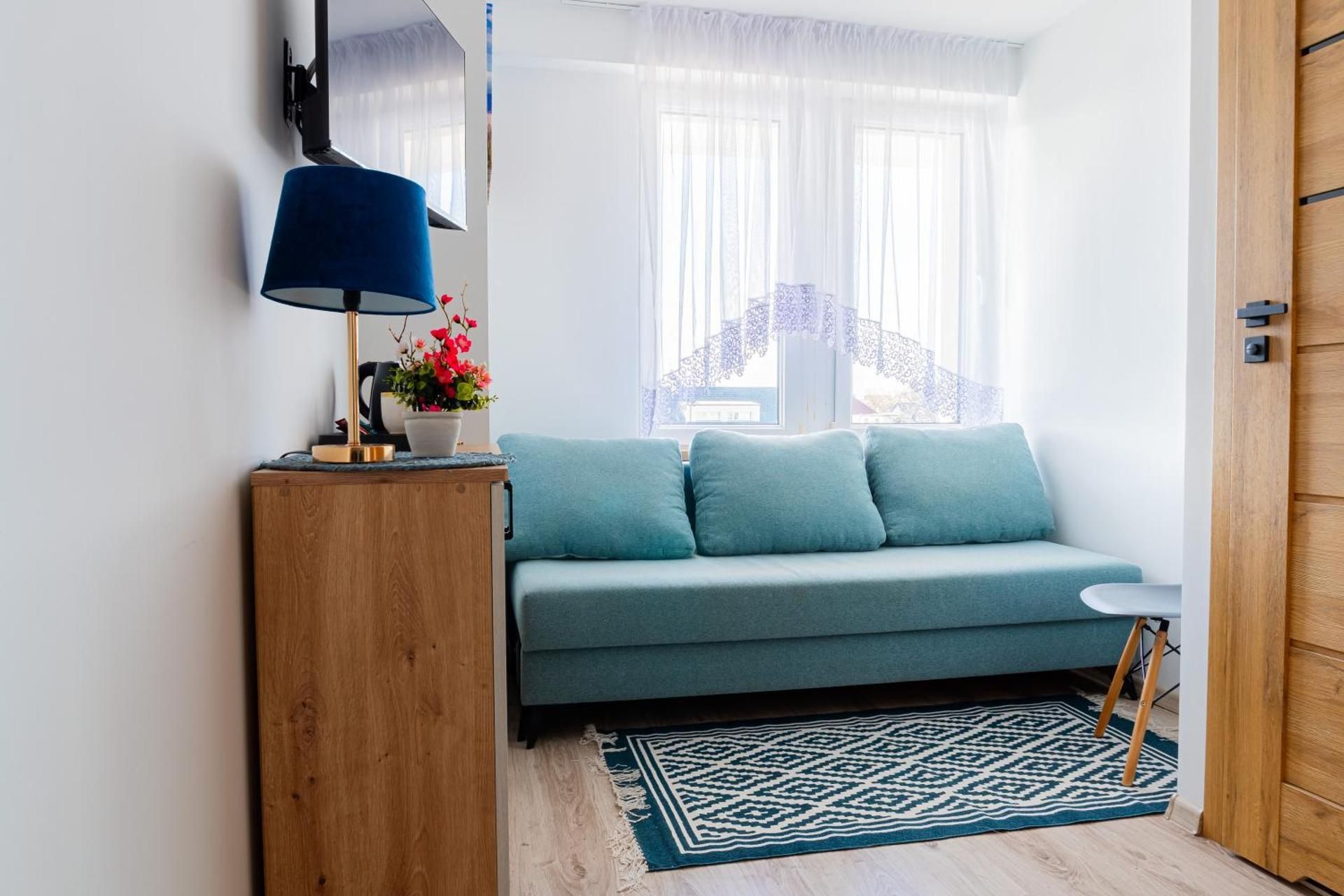 Single Room With Private Bathroom