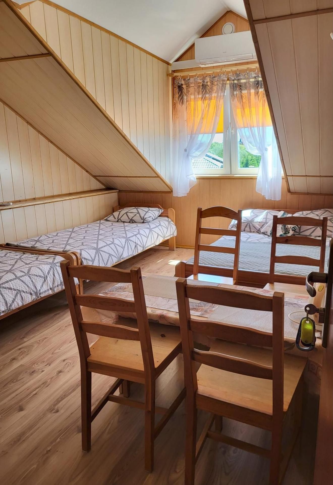 Quadruple Room with Private Bathroom