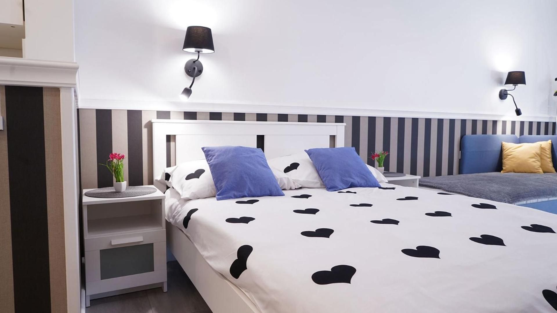 Triple Room with Private Bathroom