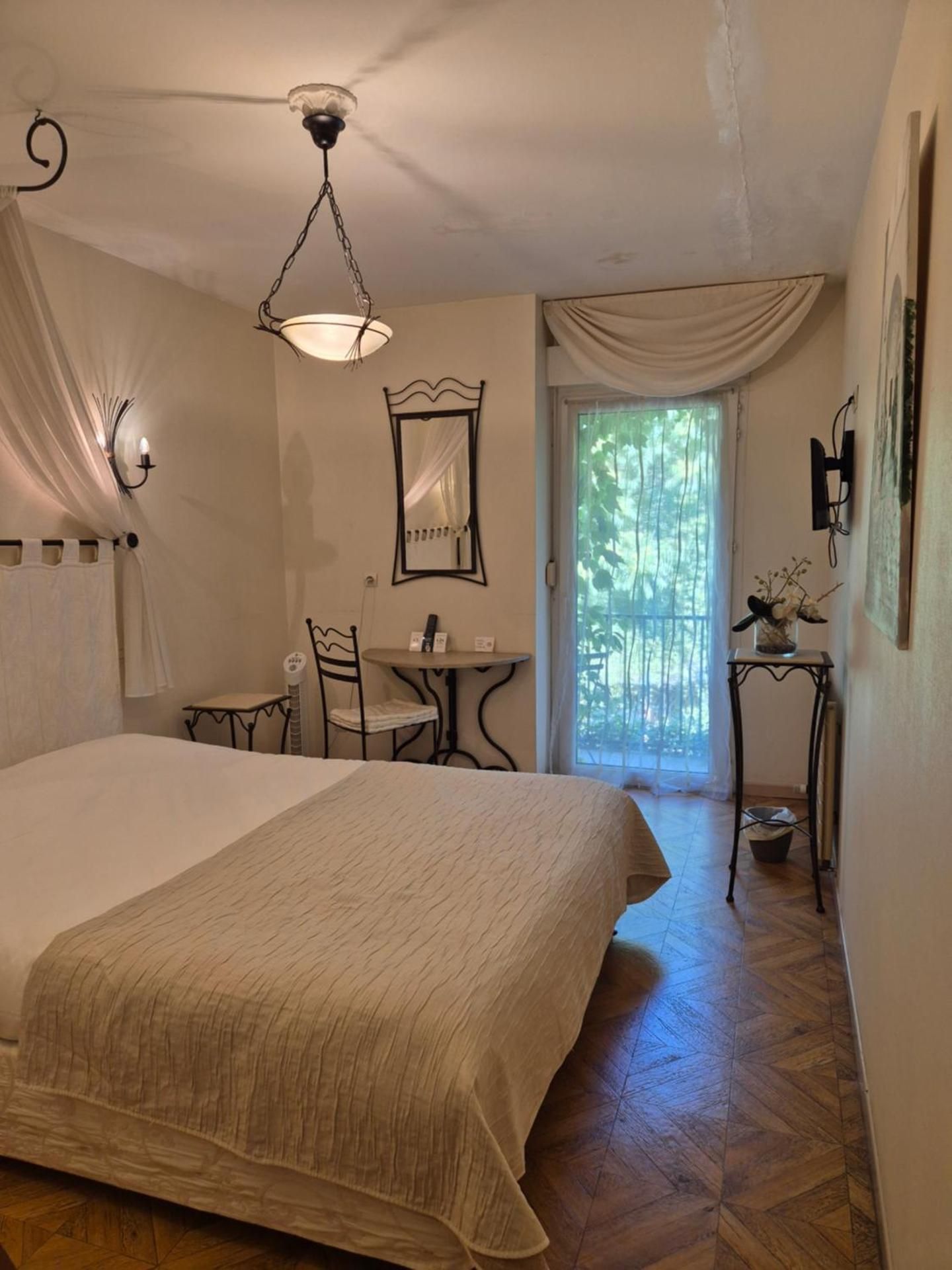 Double Room with Balcony