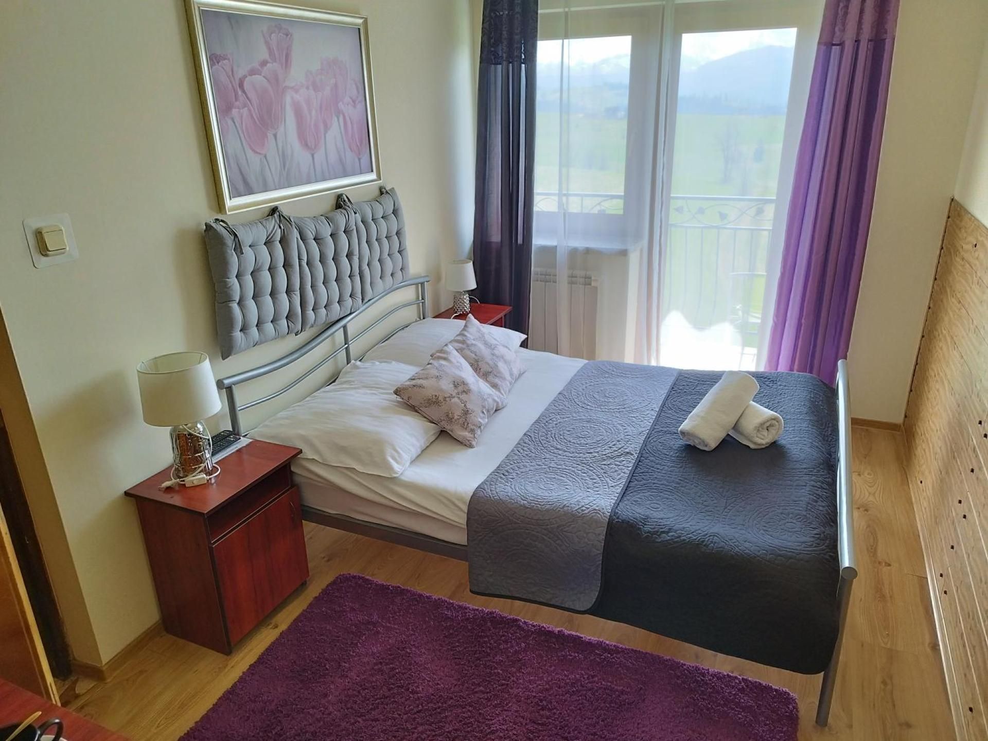 Double Room with Mountain View