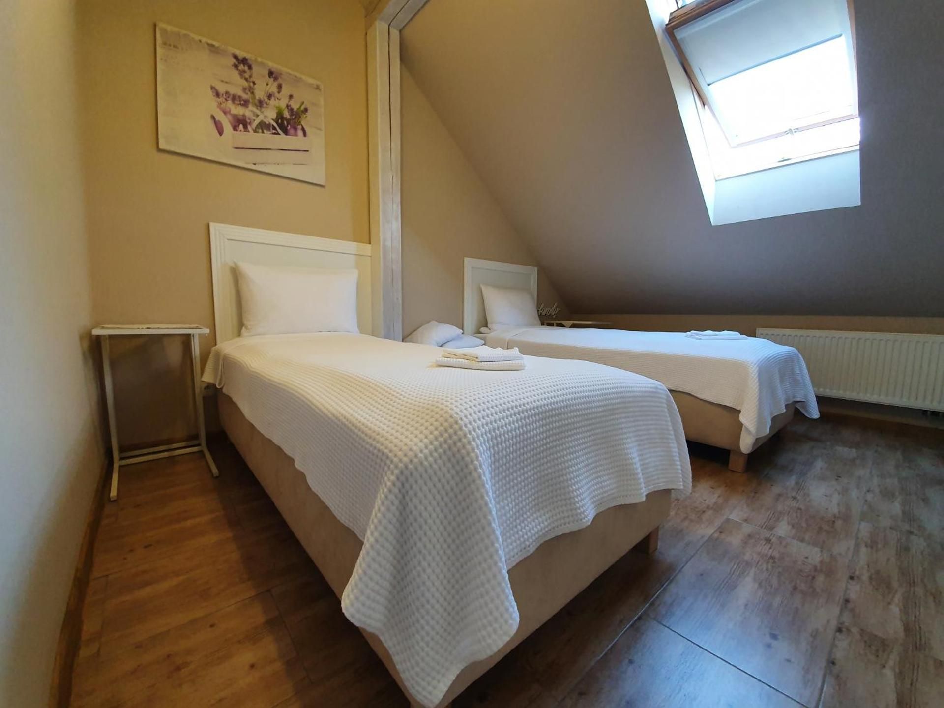 Twin Room with Private Bathroom