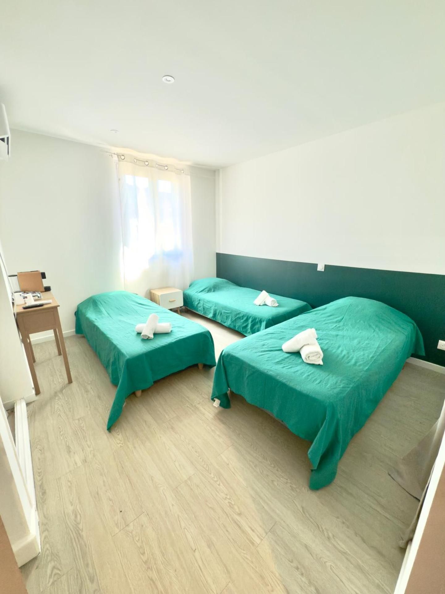 Triple Room